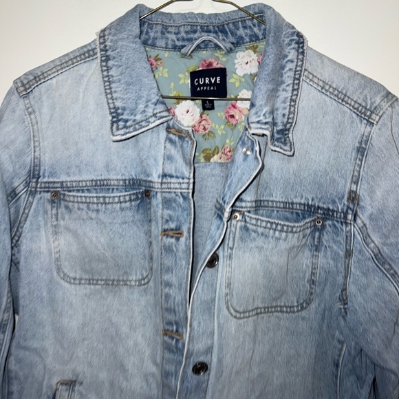 Curve Women's Classic Blue Denim Jacket - Picture 2 of 6